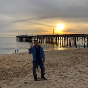 Meet your Posher, Hong